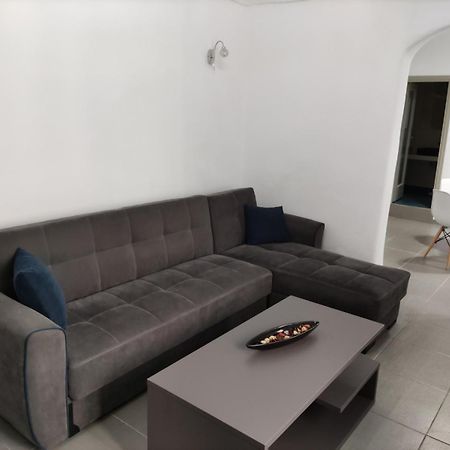 Apartamento Mareva'S House Pyrgos Kallistis Exterior foto